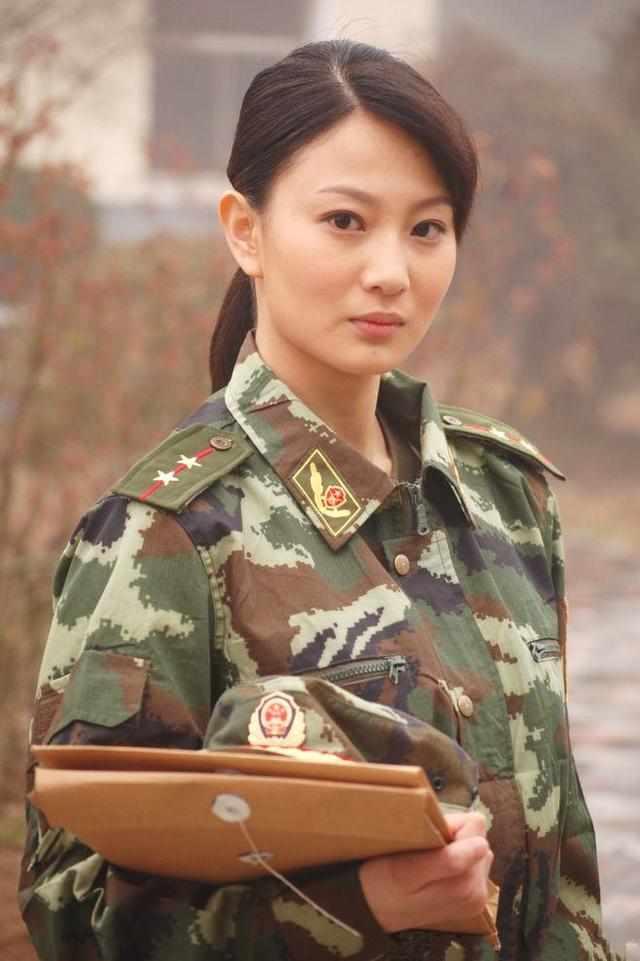 图集2021年王牌部队她的作品侯梦莎,1985年8月16日出生于辽宁省大连